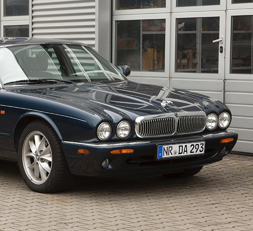 Jaguar e Daimler XJ (1997-2003): X308